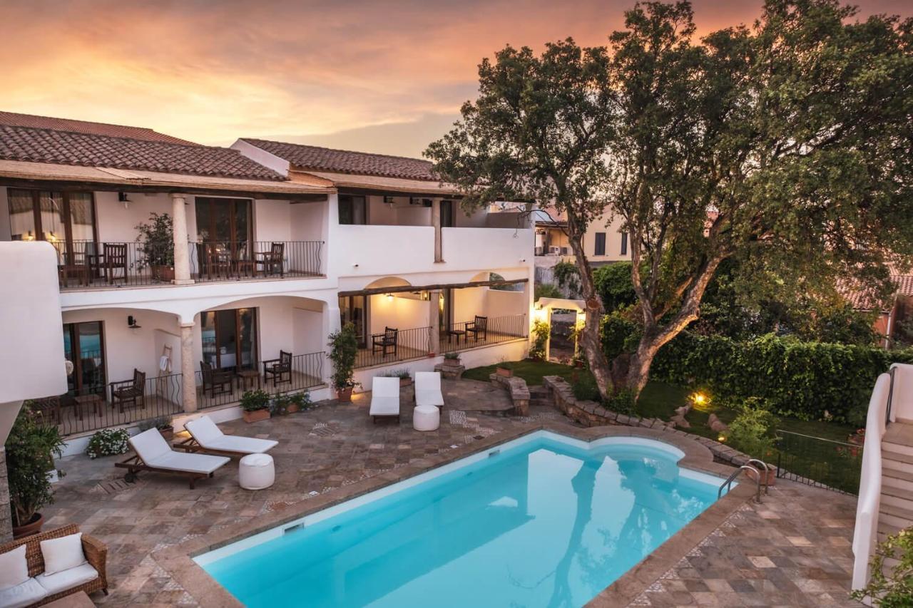 La Suera San Pantaleo Hotel Exterior foto