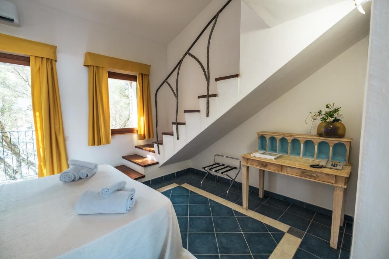 La Suera San Pantaleo Hotel Cameră foto