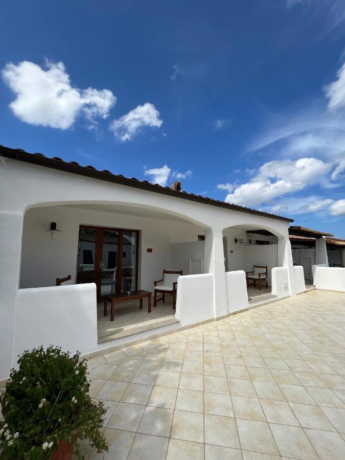 La Suera San Pantaleo Hotel Exterior foto